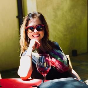 Meet your Posher, Laura